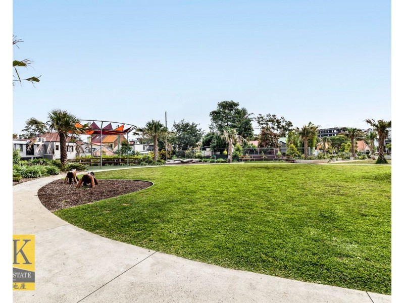 1108/8 Kingsborough Way, Zetland NSW 2017