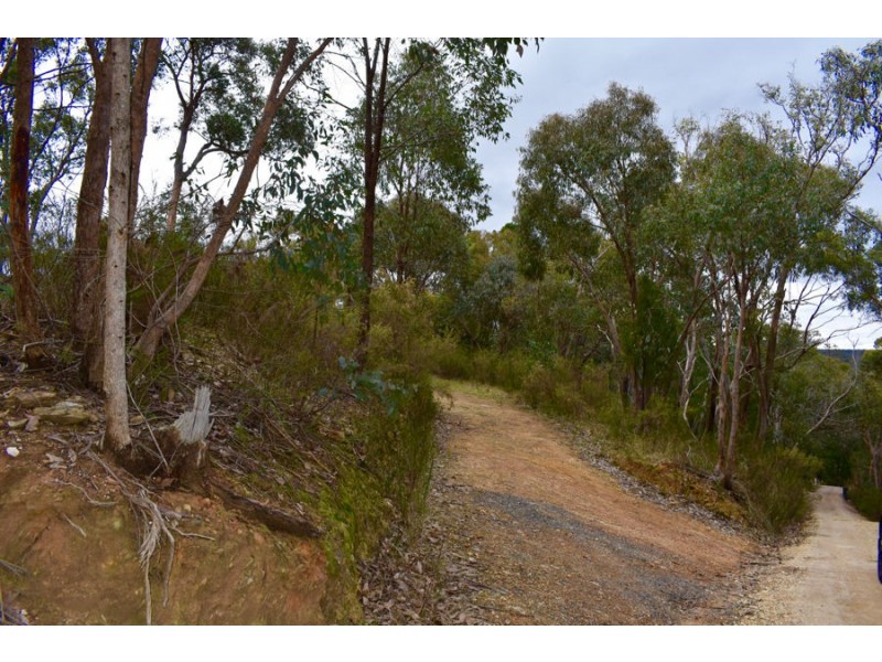 9 -11 Range Road, Hepburn Springs VIC 3461