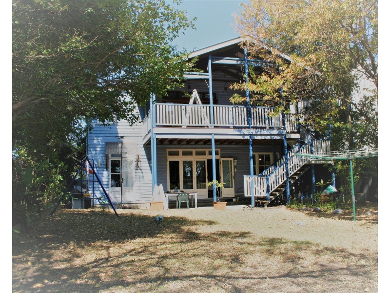 5 BOW STREET, Yeerongpilly QLD 4105