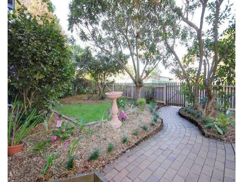 5 BOW STREET, Yeerongpilly QLD 4105