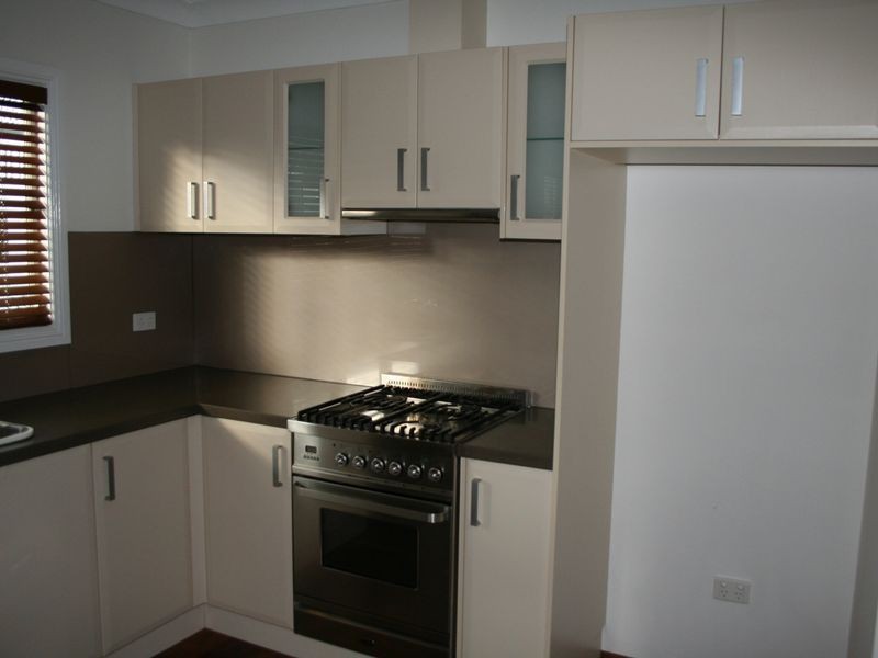 7 Wingarra Street, Yeerongpilly QLD 4105