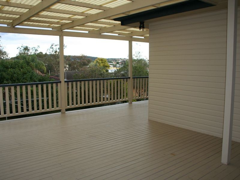 7 Wingarra Street, Yeerongpilly QLD 4105