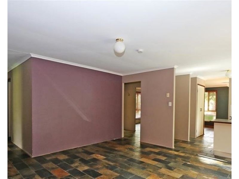 12 Branxton Court, Redbank Plains QLD 4301