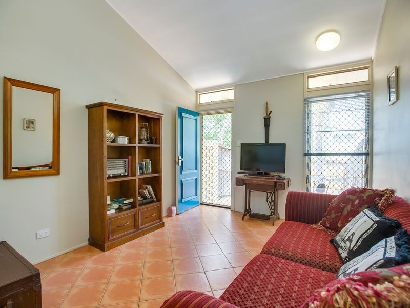 4/3 Ivymount Street, Nathan QLD 4111