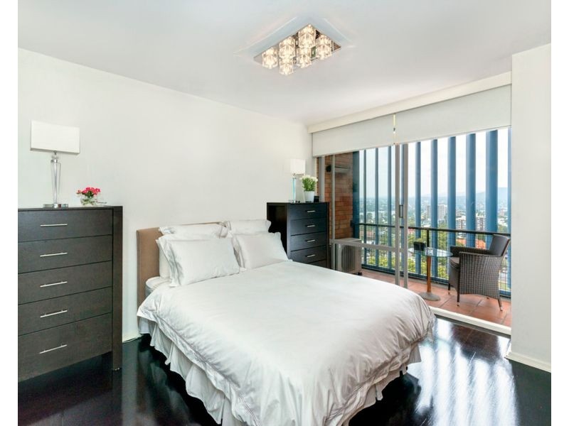 10C/182 Dornoch Terrace, Highgate Hill QLD 4101