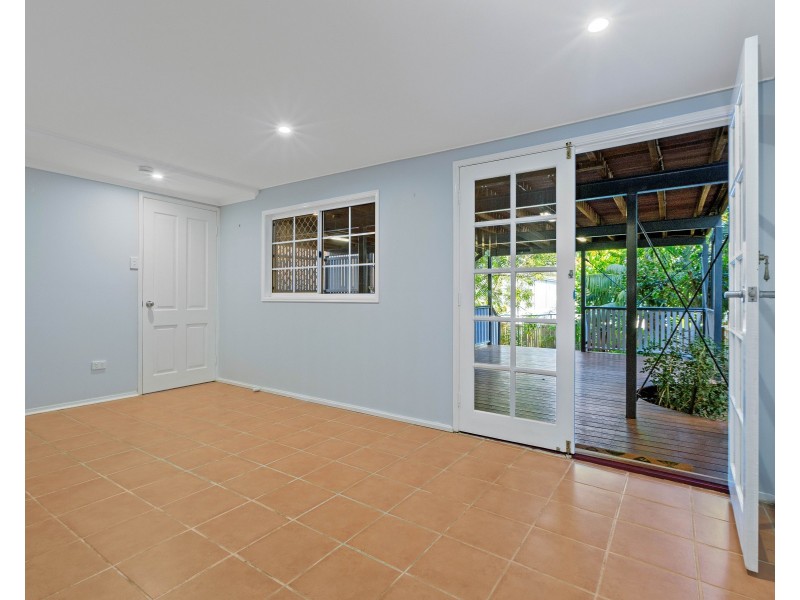 91 ELLINGTON STREET, Tarragindi QLD 4121