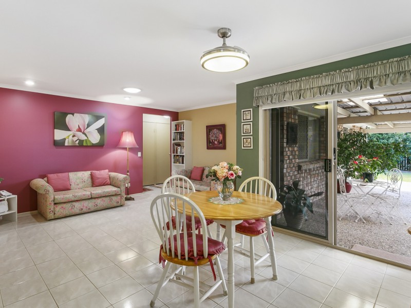 11 FENDI PLACE, Eight Mile Plains QLD 4113