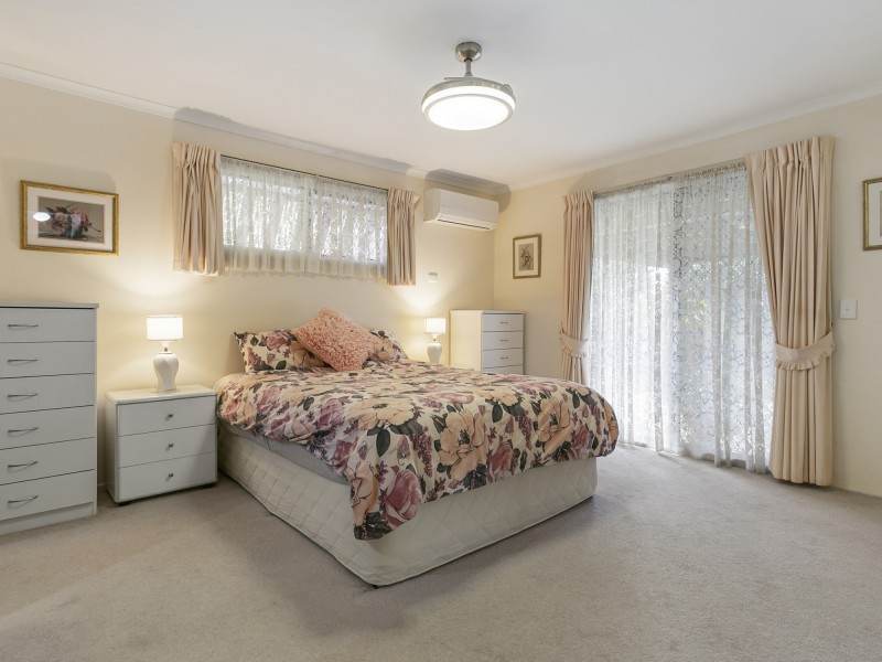 11 FENDI PLACE, Eight Mile Plains QLD 4113