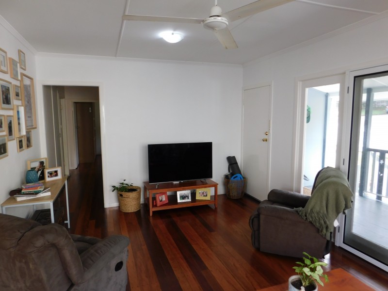 35 CHARMAINE STREET, Moorooka QLD 4105