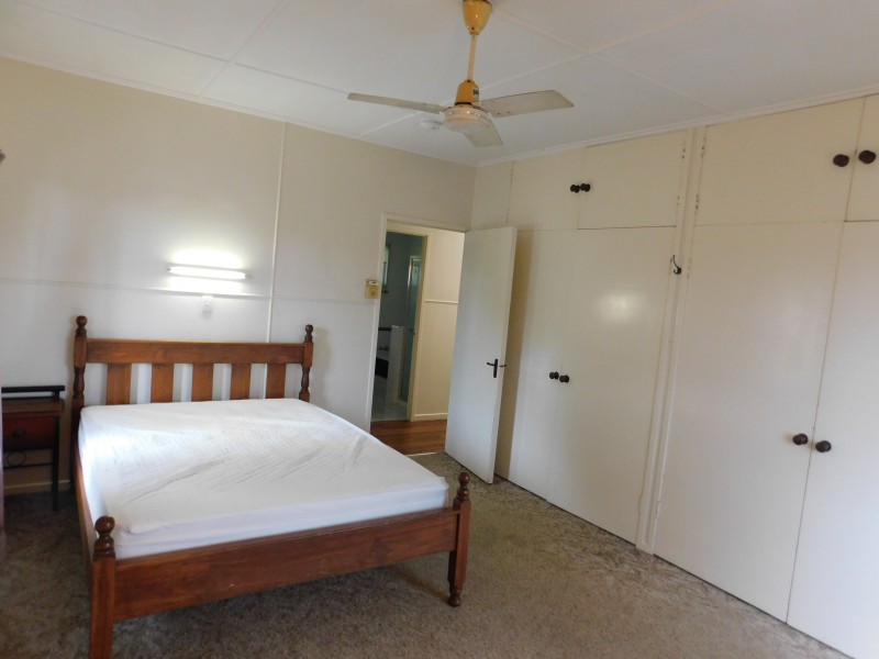 147 ANDREW AVENUE, Tarragindi QLD 4121