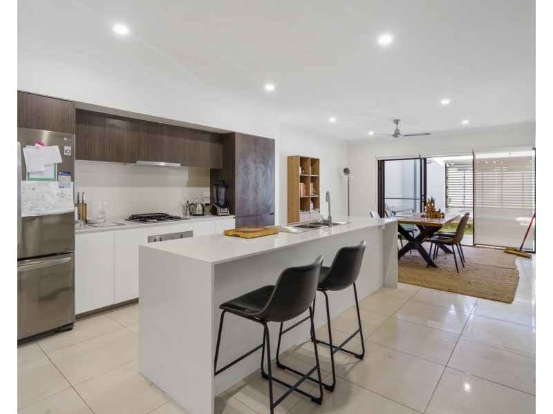 75 Eagle Parade, Rochedale QLD 4123