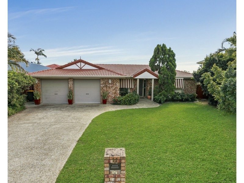 11 FENDI PLACE, Eight Mile Plains QLD 4113