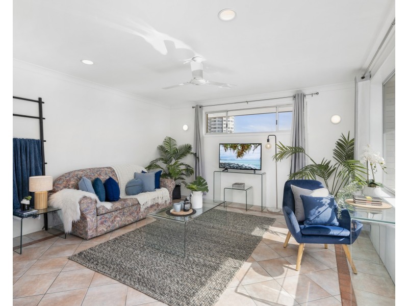 7/22 FREDERICK STREET, Surfers Paradise QLD 4217