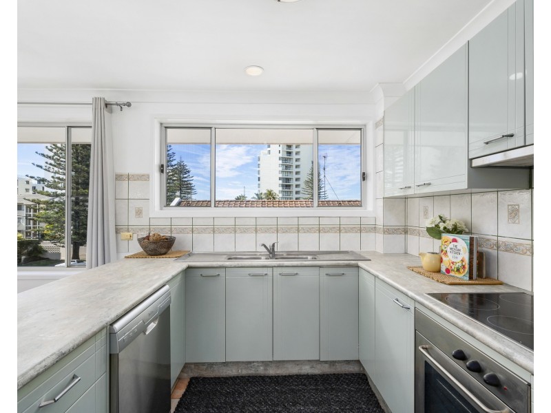 7/22 FREDERICK STREET, Surfers Paradise QLD 4217