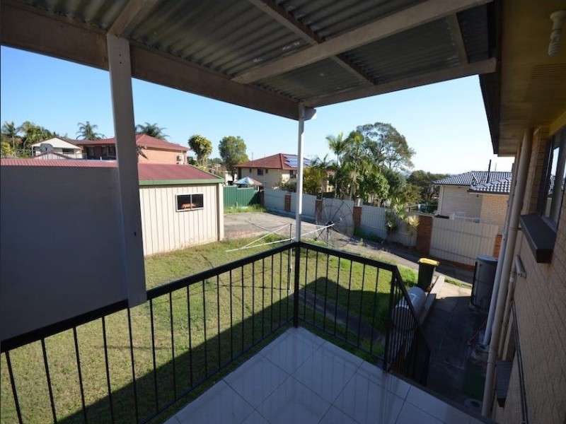 19 METROPOLE STREET, Robertson QLD 4109