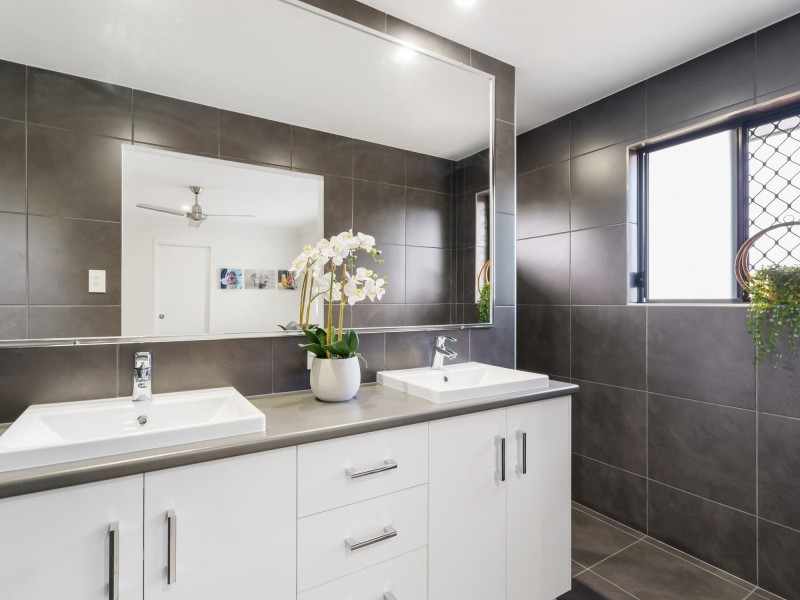 26 KILTIE STREET, Moorooka QLD 4105