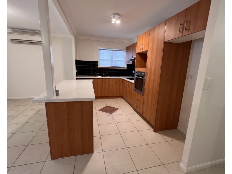 8 Marlton Street, Tarragindi QLD 4121