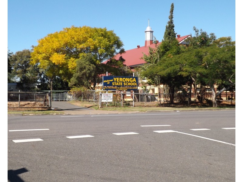 7 Wingarra Street, Yeerongpilly QLD 4105