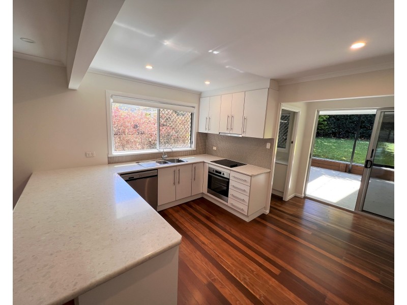 15 JOACHIM STREET, Holland Park West QLD 4121