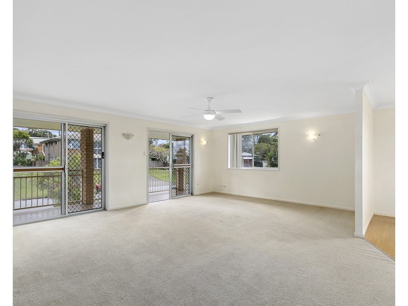 19 Trood Street, Macgregor QLD 4109