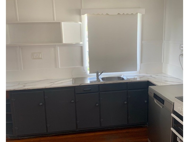 89 Adam Street, Wynnum QLD 4178