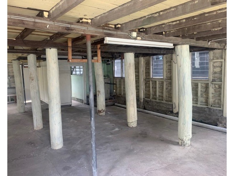 89 Adam Street, Wynnum QLD 4178