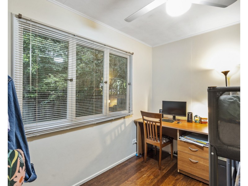 32 Kuring Gai Avenue, Tarragindi QLD 4121