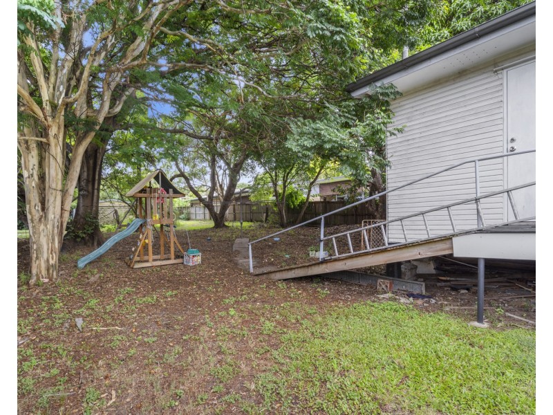 32 Kuring Gai Avenue, Tarragindi QLD 4121