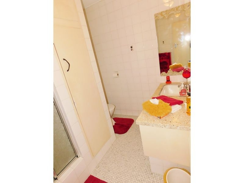 A/230 Beaudesert Road, Moorooka QLD 4105