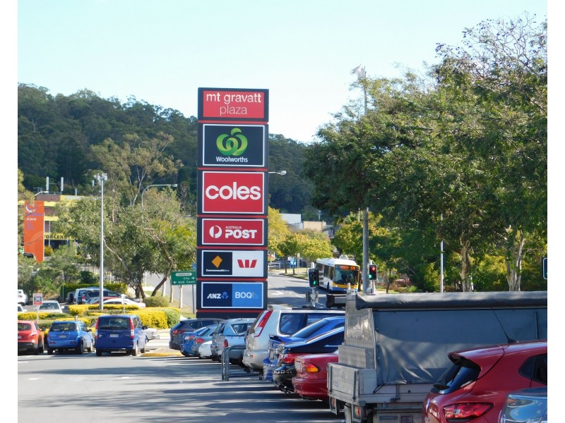 40 OATLAND CRESCENT, Holland Park West QLD 4121