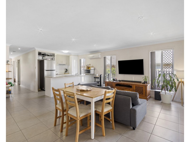 17 Parkvista Circuit, Coomera QLD 4209