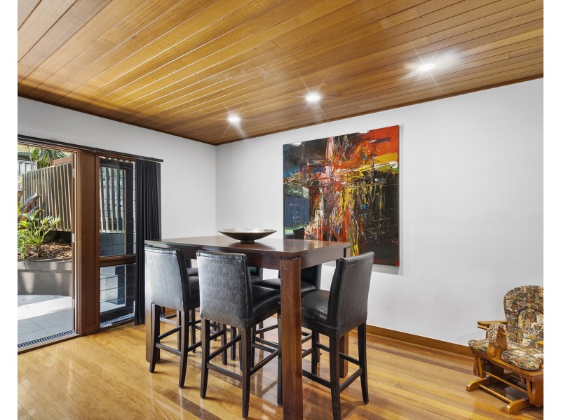 43 HOCKINGS STREET, Holland Park West QLD 4121