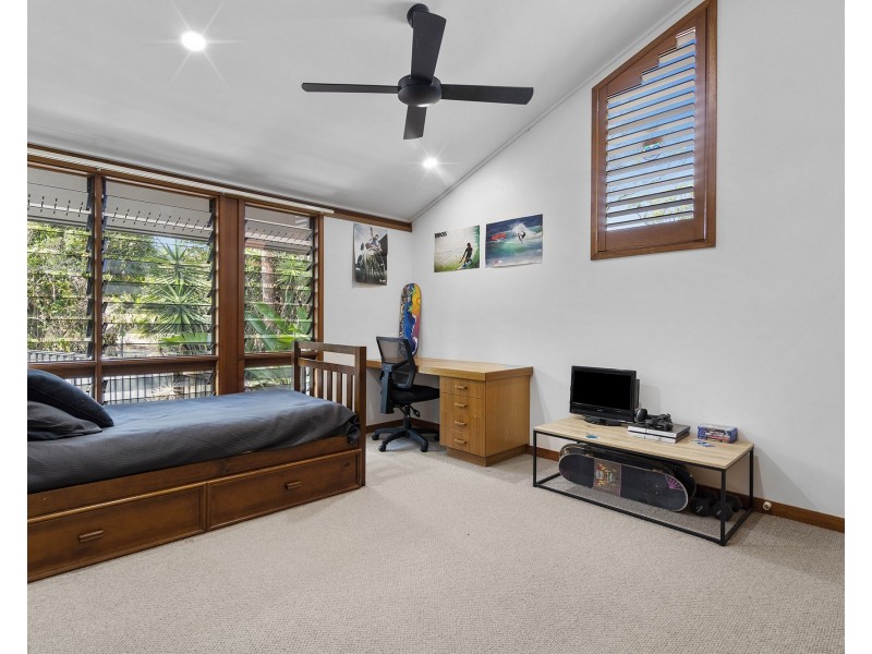 43 HOCKINGS STREET, Holland Park West QLD 4121