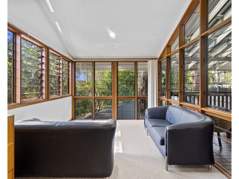 43 HOCKINGS STREET, Holland Park West QLD 4121