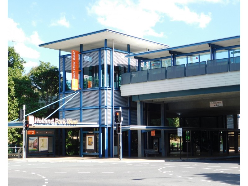 43 HOCKINGS STREET, Holland Park West QLD 4121