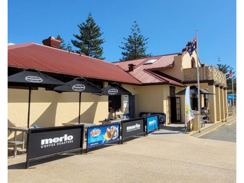 33 Pacific Street, Main Beach QLD 4217