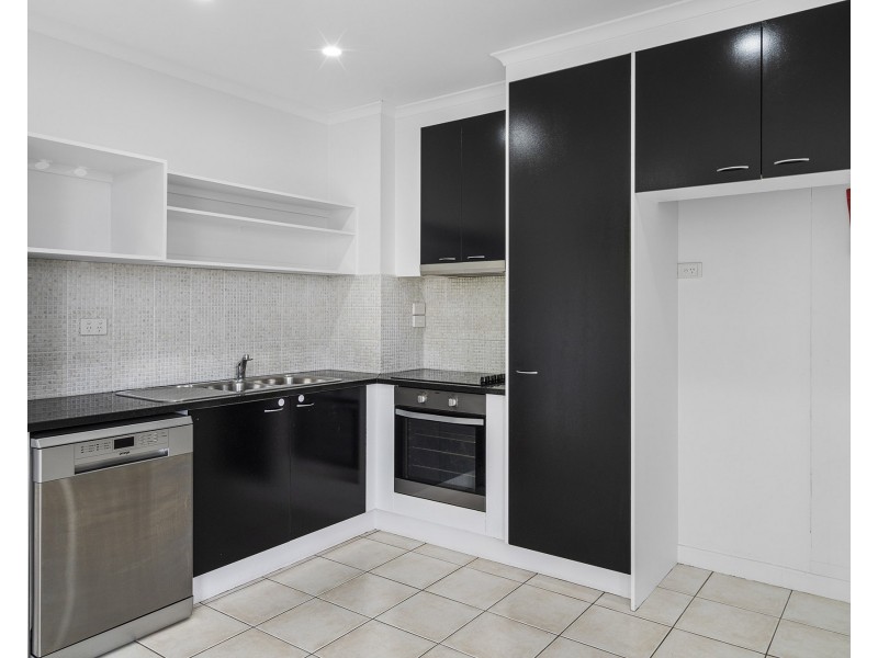 3/89A BAY TERRACE, Wynnum QLD 4178