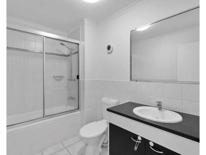 3/89A BAY TERRACE, Wynnum QLD 4178