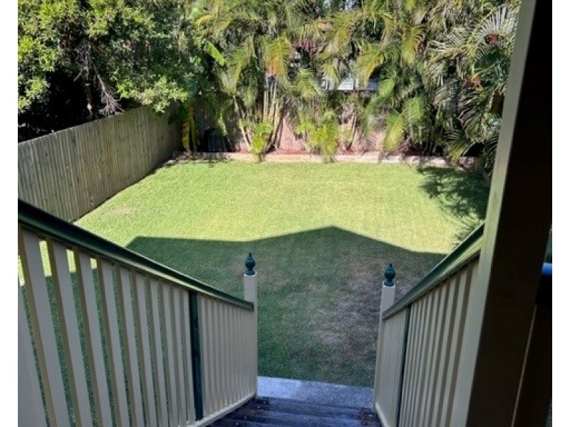 182 MOUNTJOY TERRACE, Manly QLD 4179