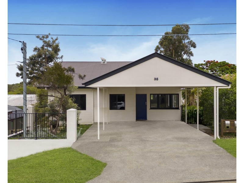 35 OATLAND CRESCENT, Holland Park West QLD 4121