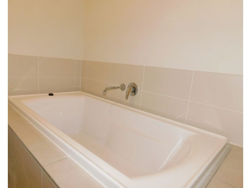 15 Lahey Cove, Coomera QLD 4209