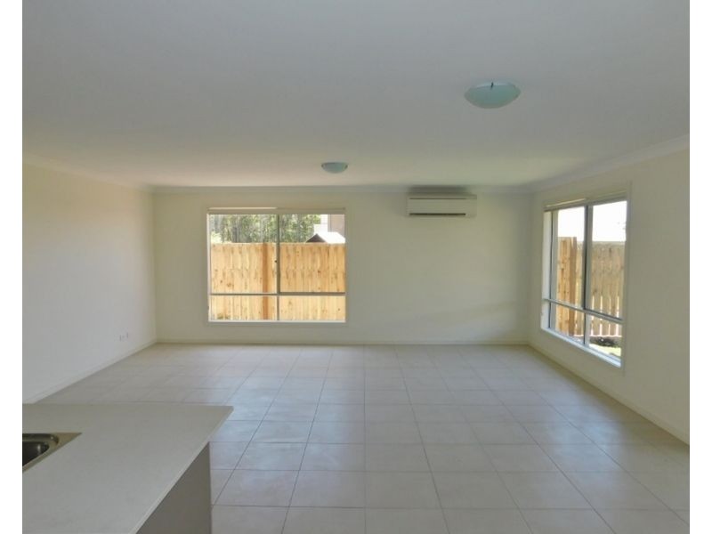 15 Lahey Cove, Coomera QLD 4209