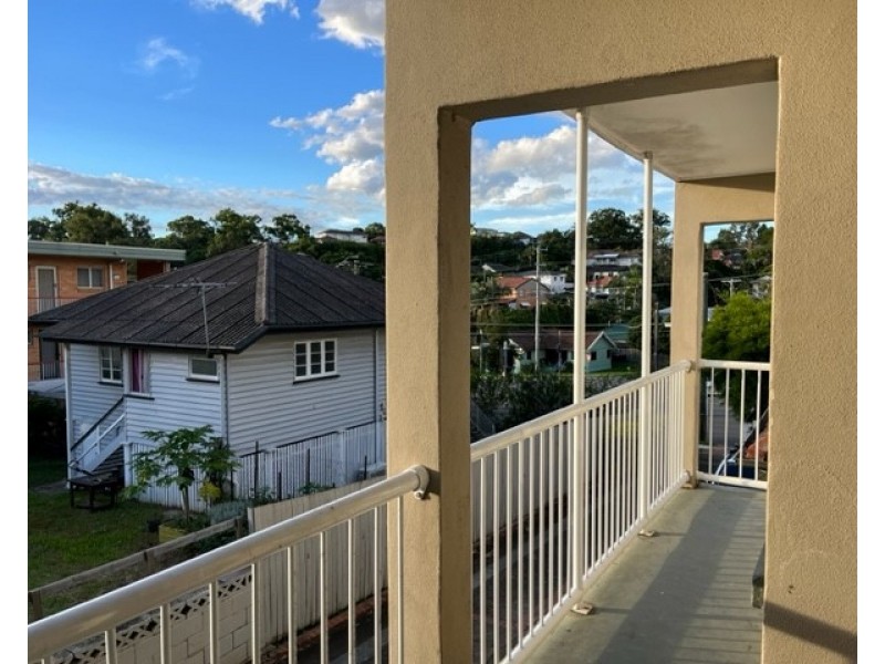 1/845 Logan Road, Holland Park West QLD 4121