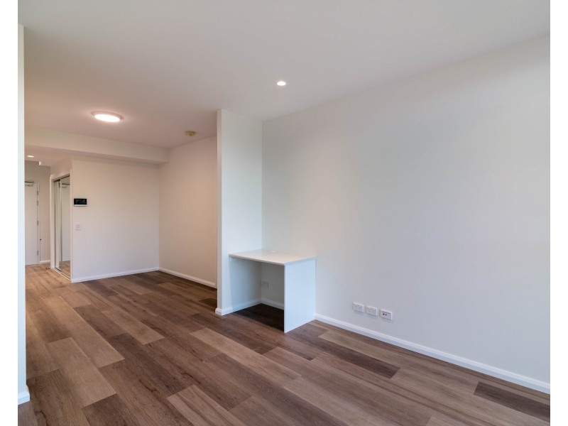 2/25 VICTORIA TERRACE, Annerley QLD 4103