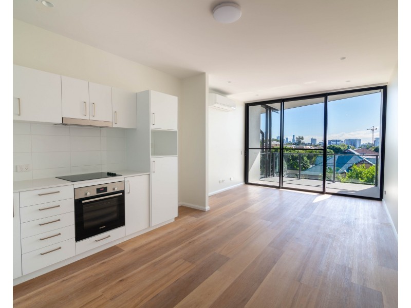 1/25 VICTORIA TERRACE, Annerley QLD 4103