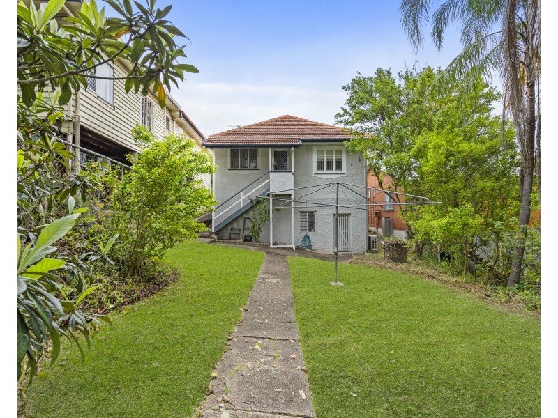 28 DUDLEY STREET, Annerley QLD 4103