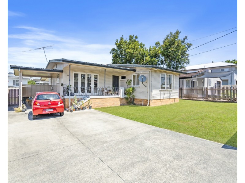22 Kuring Gai Avenue, Tarragindi QLD 4121