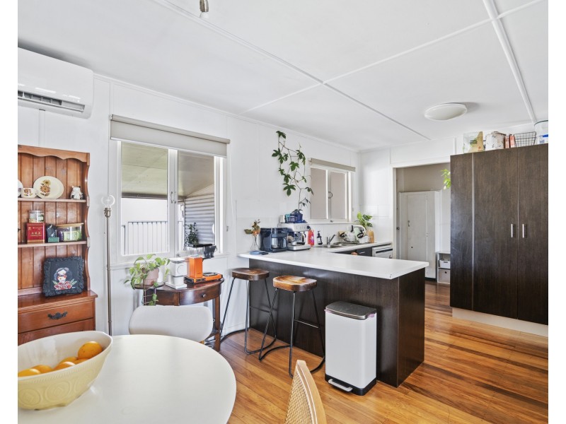 22 Kuring Gai Avenue, Tarragindi QLD 4121