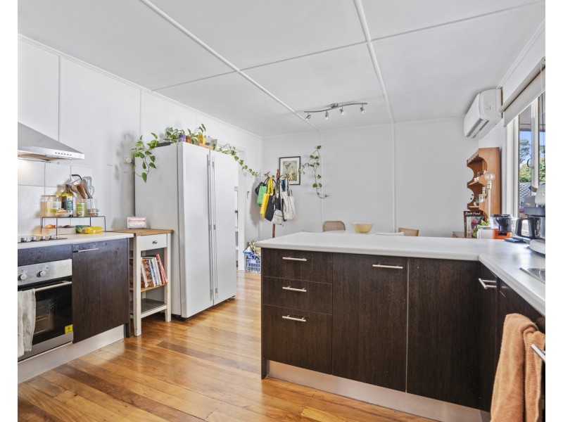 22 Kuring Gai Avenue, Tarragindi QLD 4121