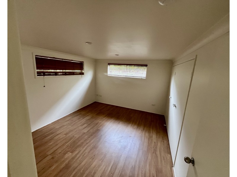 22 CLARINDA AVENUE, Springwood QLD 4127